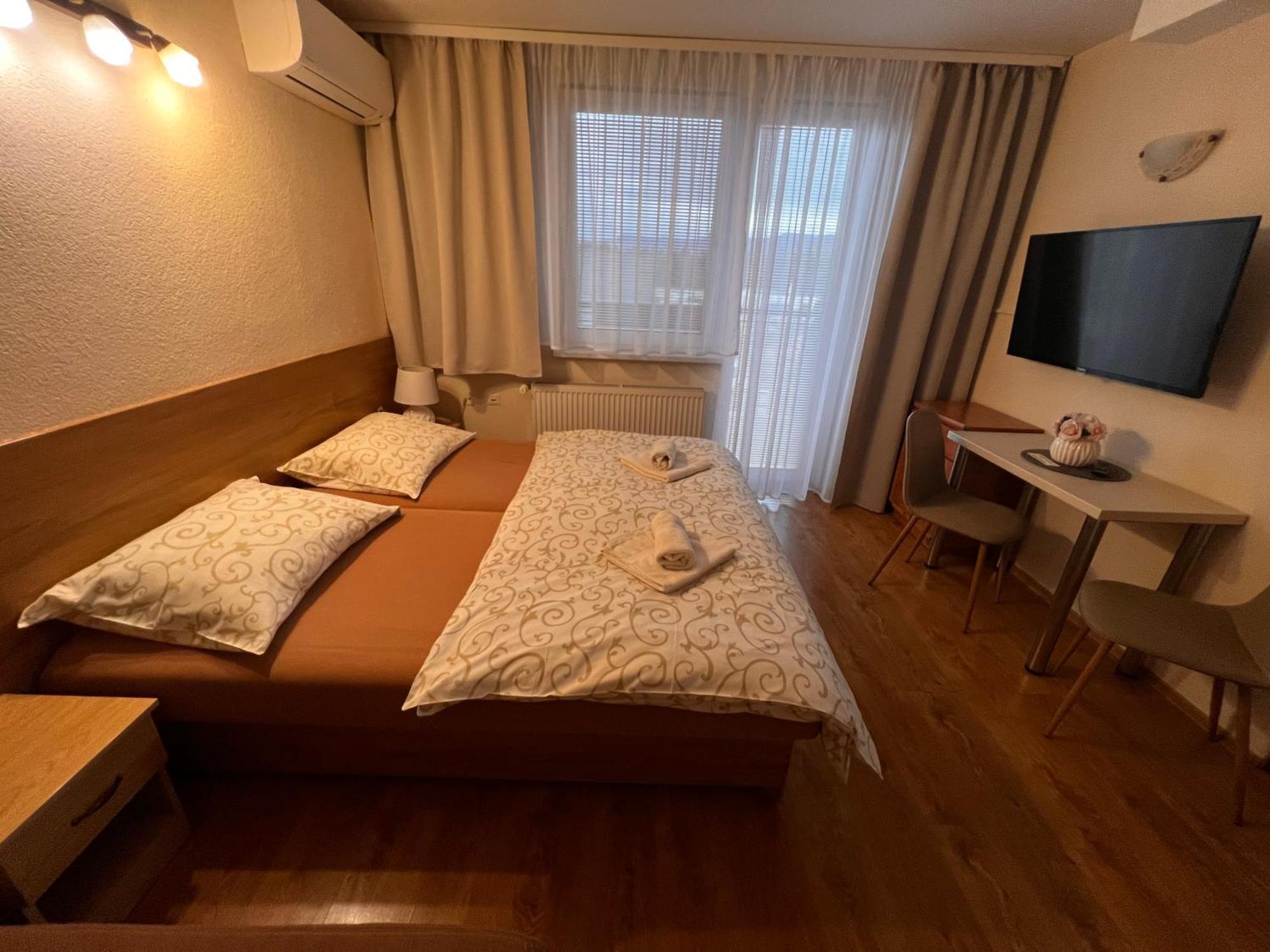 Apartmany Teddy Bojnice Ngoại thất bức ảnh